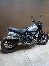 Ducati scrambler 1100