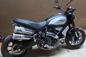 Ducati scrambler 1100