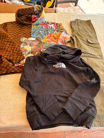 Felpe e pantalone