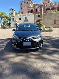 Toyota Yaris 1.5 Hybrid Active - 2015 - telecamera