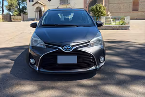 Toyota Yaris 1.5 Hybrid Active - 2015 - telecamera