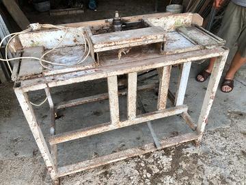 Toupie artigianale con frese