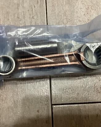 Biella nuova honda cr 500 84 , 85 , 86