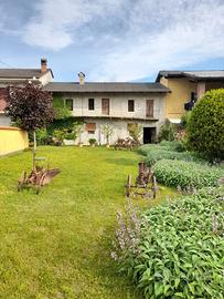 Rustico a Villar San Costanzo, Via Basse Macra 13