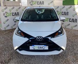 Toyota Aygo 1.0 VVT-i 69 CV 5 porte x-clusiv