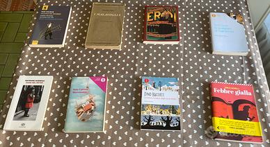 Lotto 8 libri classici (Calvino, Buzzati, Twain)