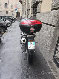 Vedendosi bmw modello GS F 800