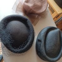 Tre cappelli con veletta