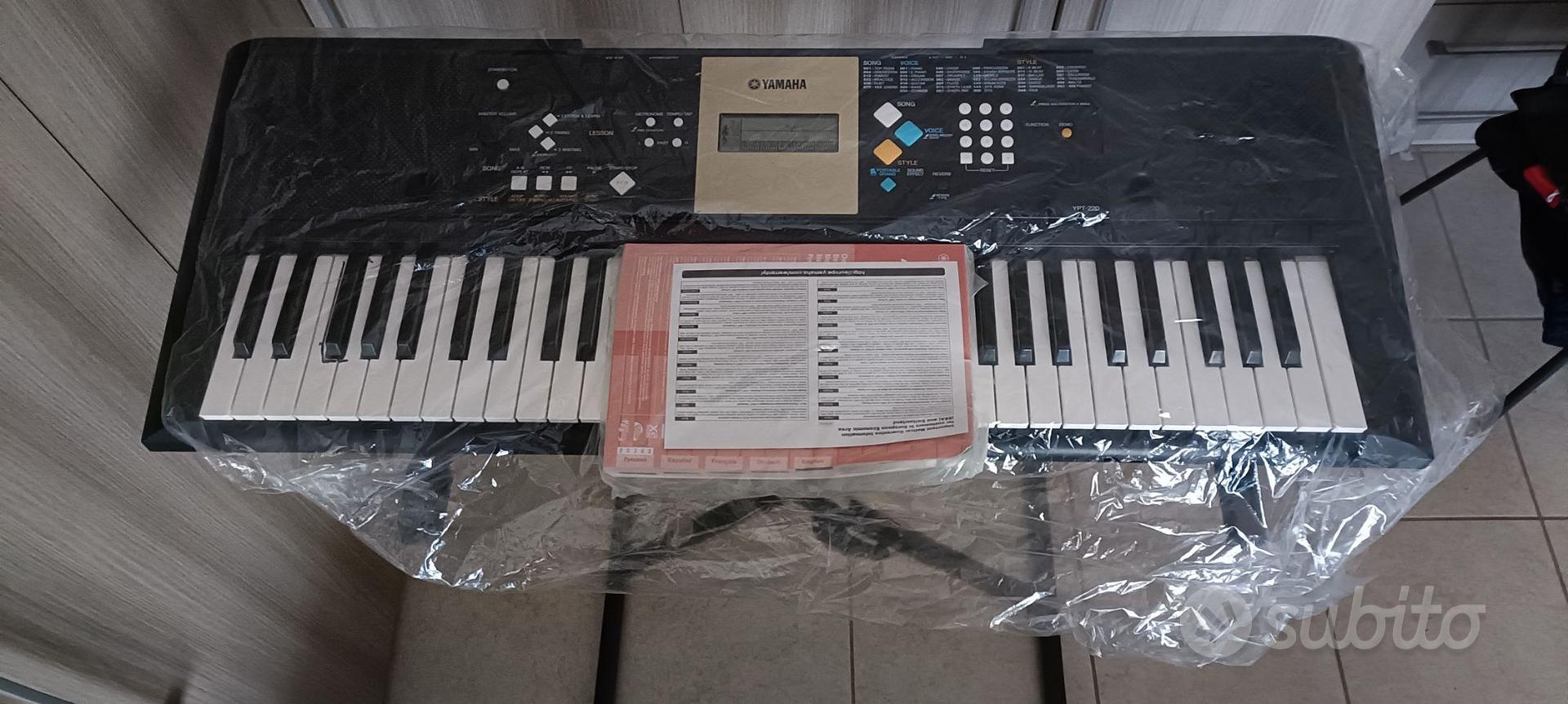 synthetiseur Yamaha YPT-220