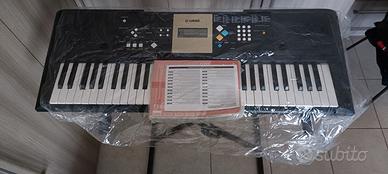 TASTIERA PIANOFORTE YAMAHA YPT-220 COME NUOVA