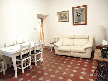 5 vani arredato centro storico