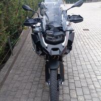 BMW f 900 Gs adventure