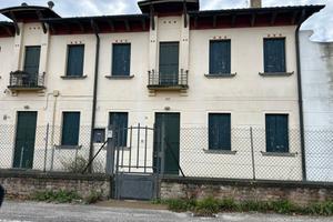 Mira centro porzione di casa indipendente