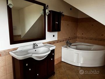 MOBILE BAGNO COMPLETO DI LAVABO