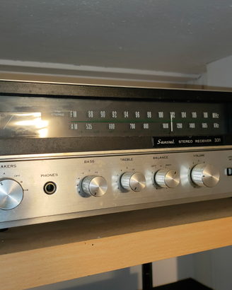 Sintoamplificatore Sansui 331