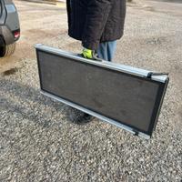 Pedana robustissima per far salire cani su auto