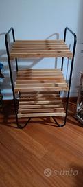 scaffale in legno Ikea 