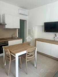 2 LOCALI A CAGLIARI