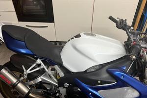 Yamaha R1