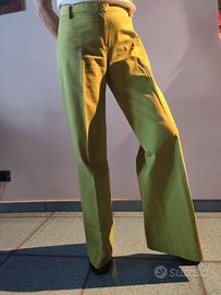 Pantaloni verdi
