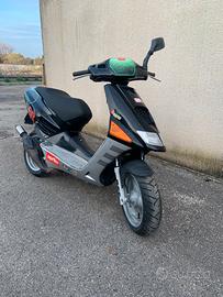 Aprilia SR CHESTERFIELD