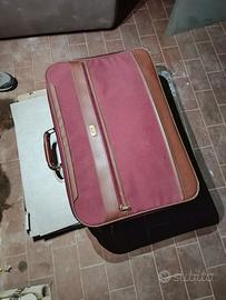 Valigia in stoffa capiente