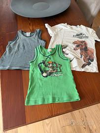 Set 3 pezzi di abbigliamento per bambino.
