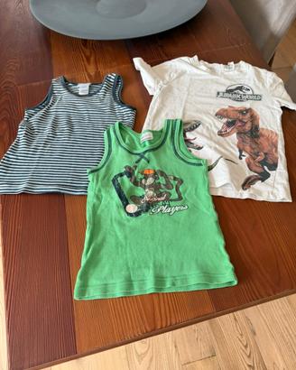 Set 3 pezzi di abbigliamento per bambino.