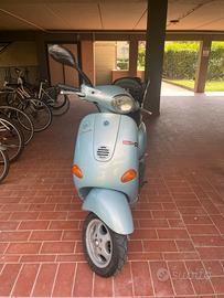 Vespa ET4 50cc – anno 2004 – €500 trattabili