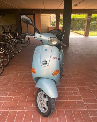 Vespa ET4 50cc – anno 2004 – €500 trattabili