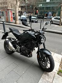 HONDA CB 300 R