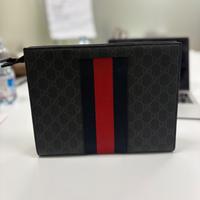 GUCCI Pouch in GG Supreme Uomo