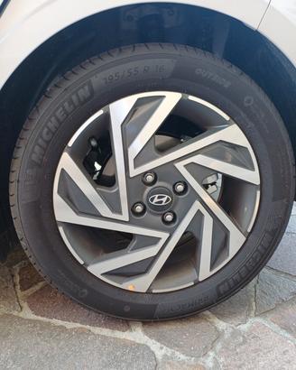 Gomme estive Hunday Connect Line 2026