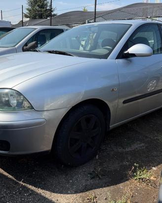 SEAT Cordoba 1.4 16V Stylance BERLINA GPL
