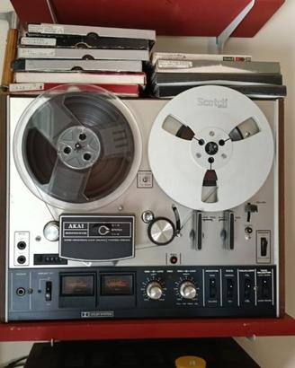 registratore a bobine akai