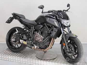 Yamaha MT-07 ABS 35 KW PATENTE A2 SCARICO ROADS CA