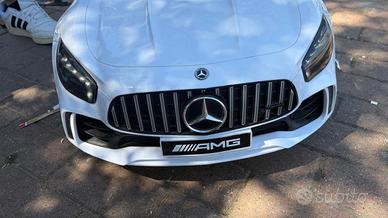 Macchina  elettrica per bambini