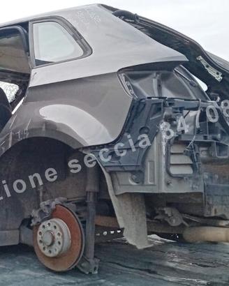 SCOCCA per taglio LAMIERA AUDI A3 8V 2015