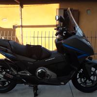 Honda Integra 750
