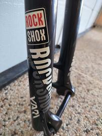 rock shox yari 180mm