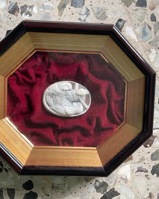 Quadro Cammeo su Conchiglia Sardonica