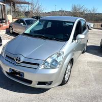 TOYOTA COROLLA VERSO diesel