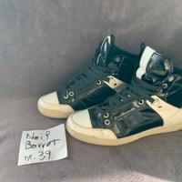 Scarpe da ginnastica