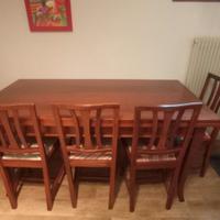 Tavolo e 6 sedie in legno massello