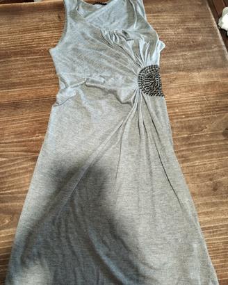 abito grigio 