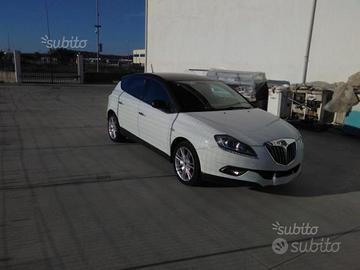 Lancia Delta 1,6 120cv