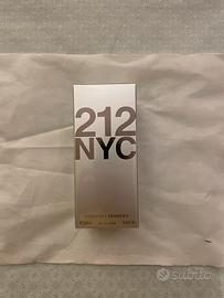 Carolina Herrera 212 woman