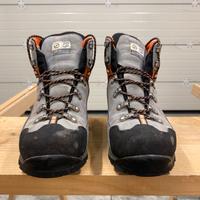 Scarponi trekking Scarpa