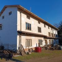 RUSTICO BIFAMILIARE DA RISTRUTTURARE E TRASFORM...