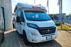 Challenger 250 Graphite Edition Semintegrale compa